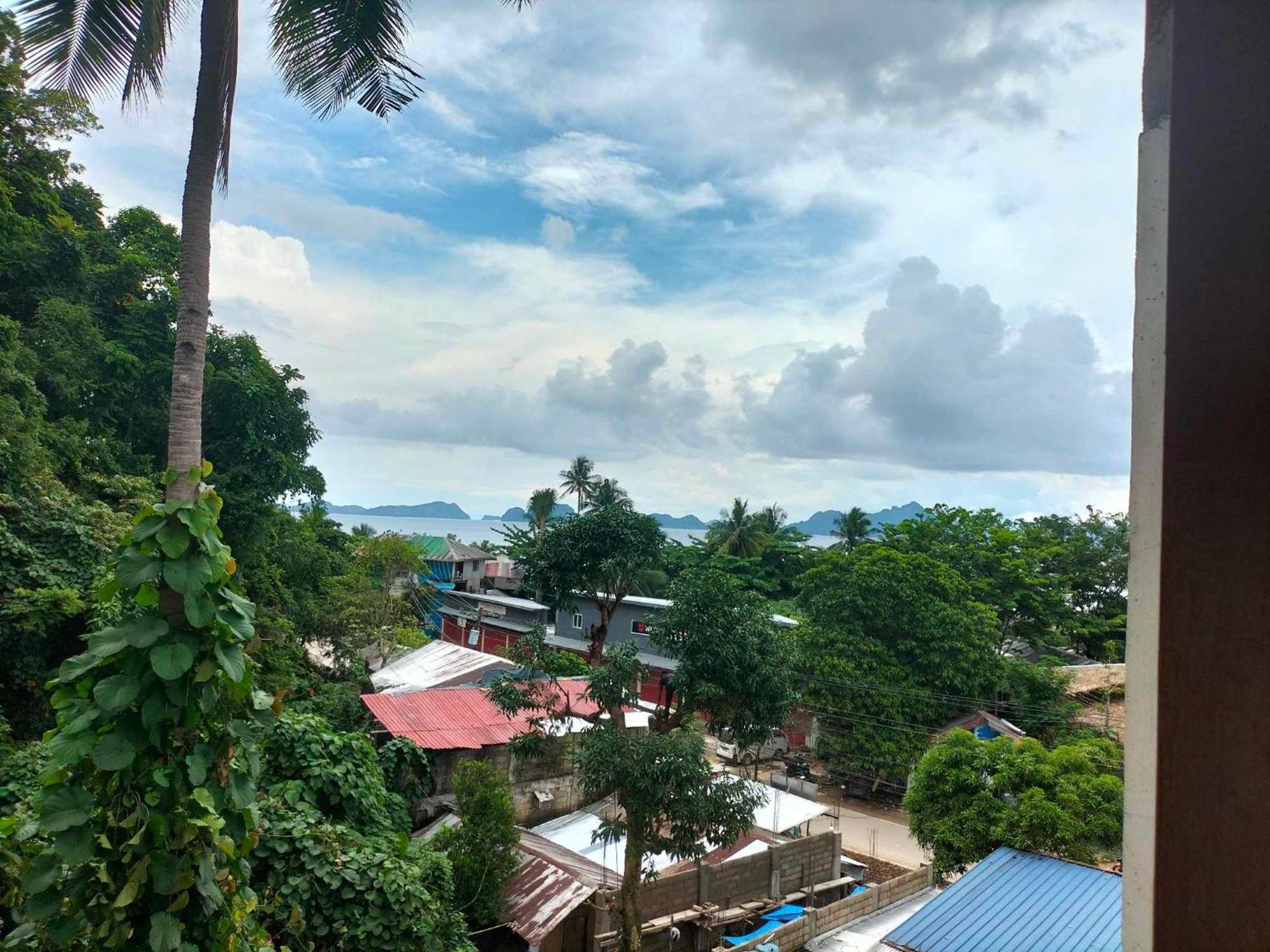Brenmariel Tourist Inn El Nido Buitenkant foto