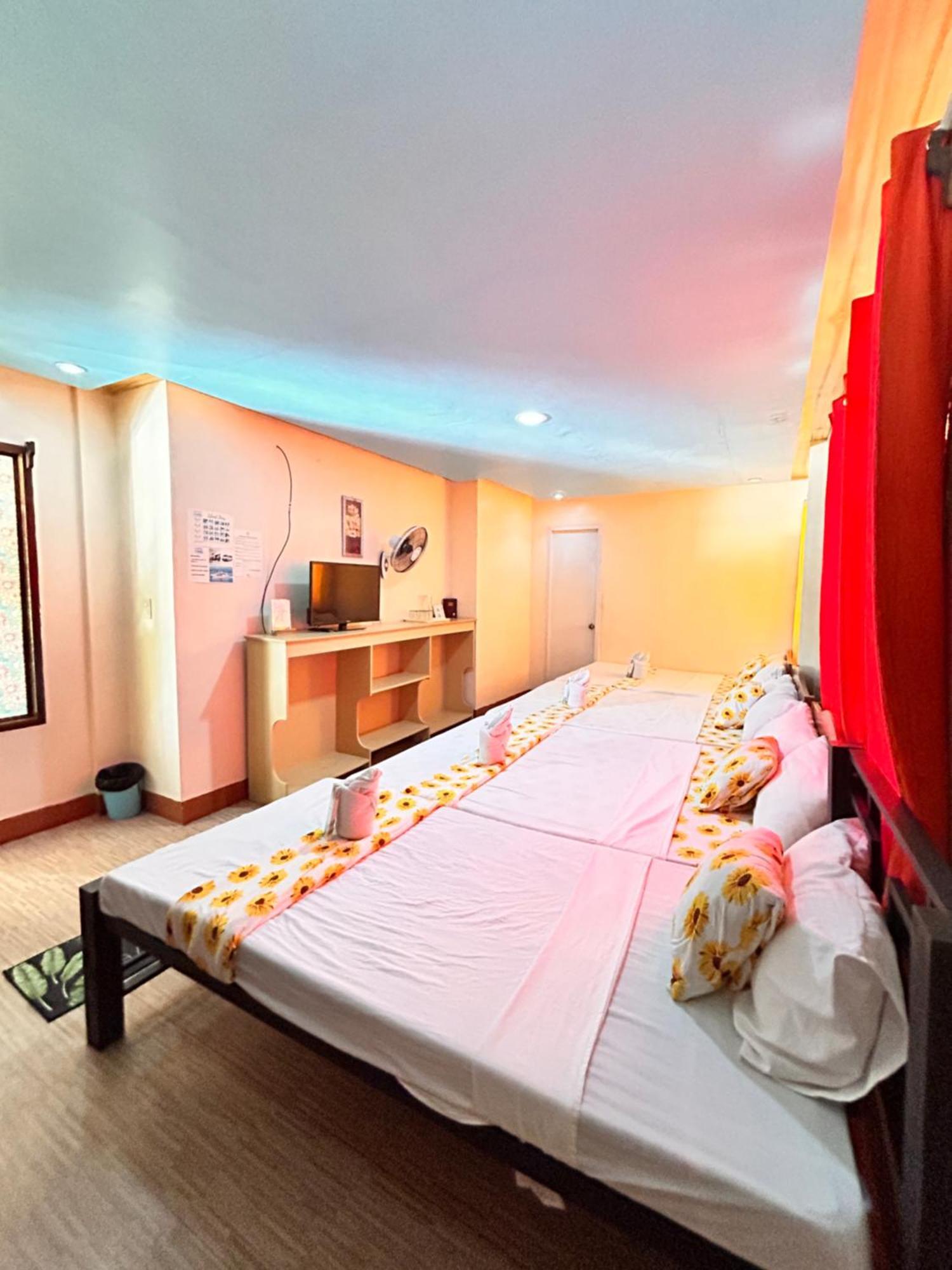 Brenmariel Tourist Inn El Nido Buitenkant foto